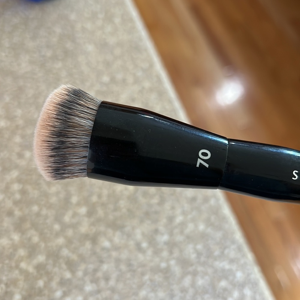Sephora “70” brush - Picture 2 of 2